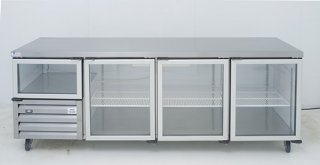 glass-door-underbar-range-swing-door_self-contained-cabinet-2-4-3-5-door